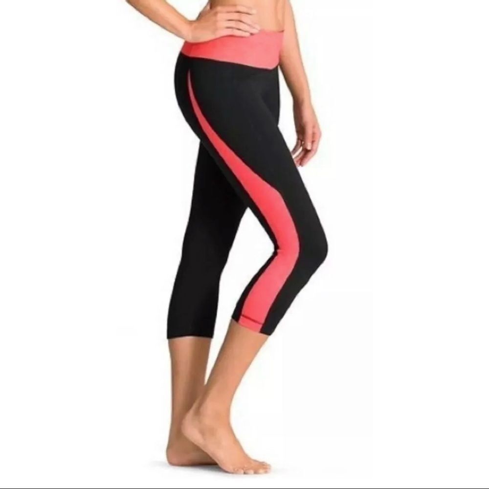 Athleta Splits Revelation Black/Neon Coral Size S